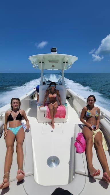 Hotel Beautiful Houseboat In Key West Exterior foto